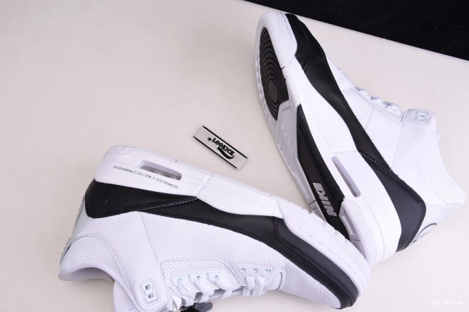 AIR JORDAN 3 DA3595-100 FRAGMENT 0522